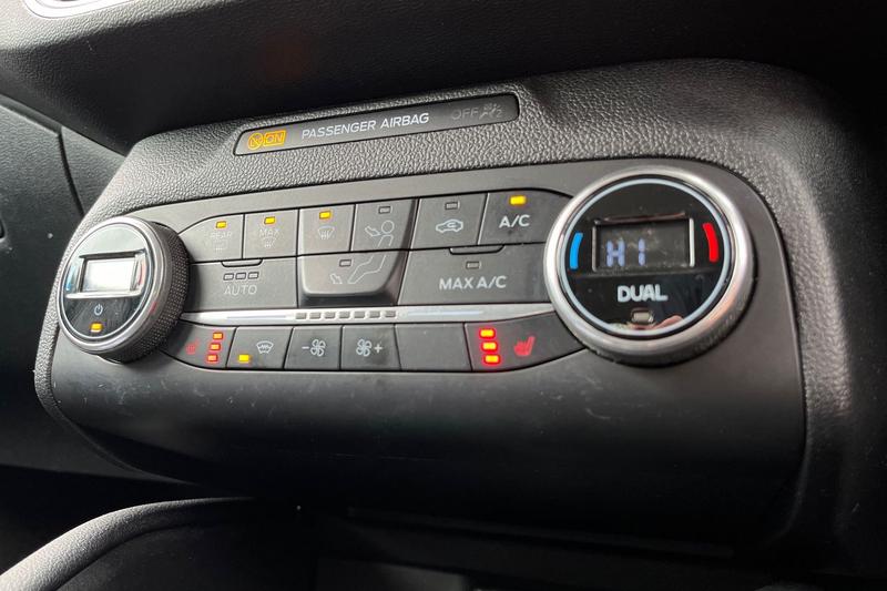 Used Ford Focus 2019 for sale - 78180395: Photo 32