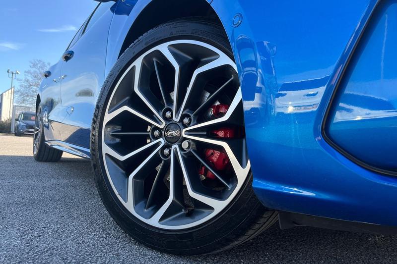 Used Ford Focus 2023 for sale - 77918656: Photo 8