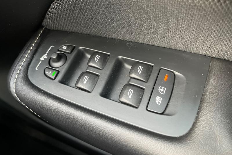 Used Volvo XC60 for sale - 77187061: Photo 16