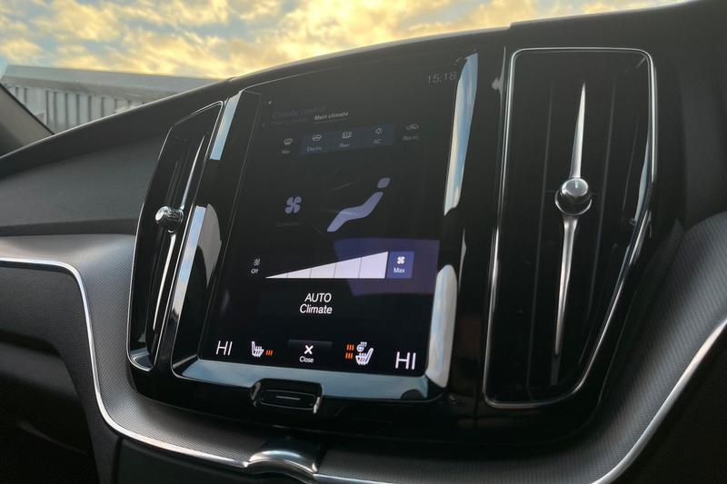 Used Volvo XC60 for sale - 77187061: Photo 28