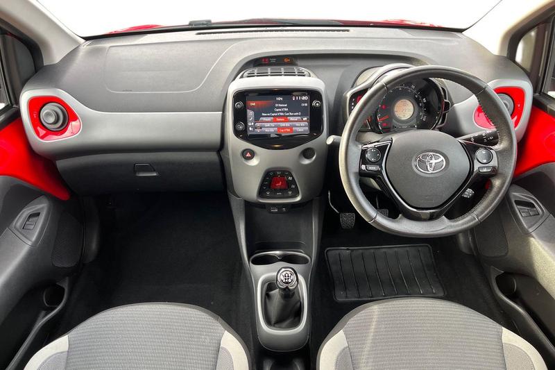 Used Toyota AYGO 2020 for sale - 76862397: Photo 10