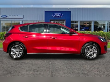 Used Ford Focus 2022 for sale - 76036233: Photo 3