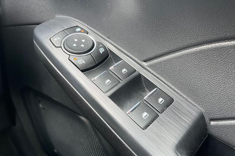 Used Ford Kuga 2025 for sale - 76835535: Photo 16