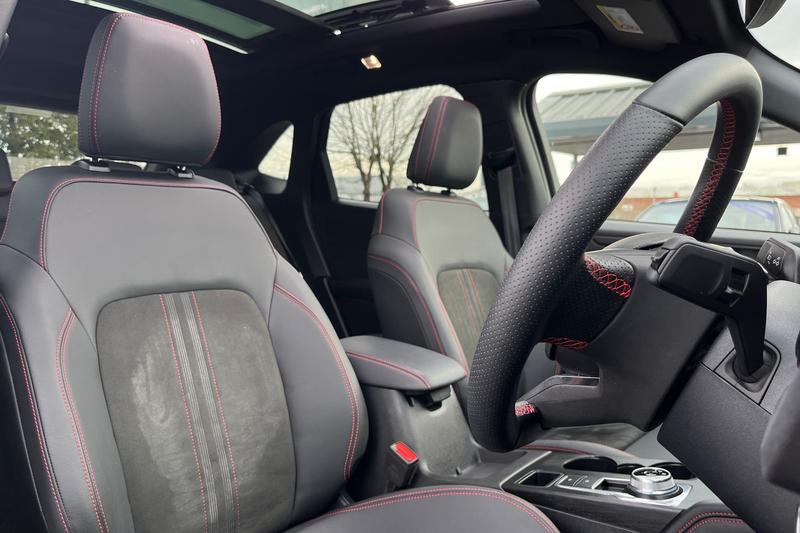 Used Ford Kuga 2025 for sale - 76835535: Photo 17