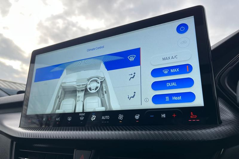 Used Ford Kuga 2025 for sale - 76835535: Photo 29