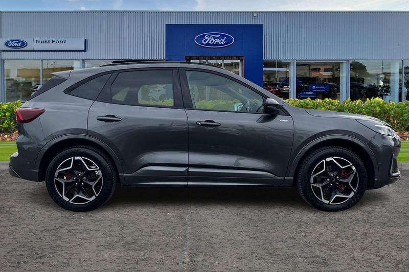 Used Ford Kuga 2025 for sale - 76835535: Photo 3