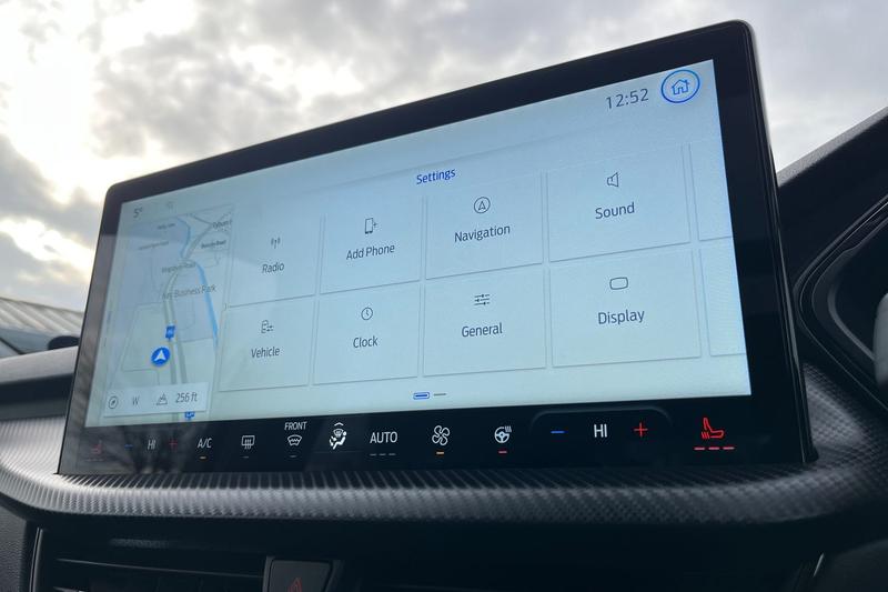 Used Ford Kuga 2025 for sale - 76835535: Photo 32