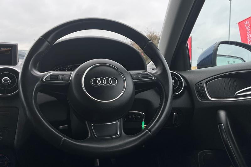 Used Audi A1 2013 for sale - 76290326: Photo 12