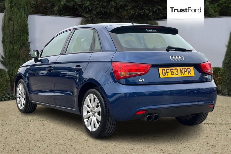 Used Audi A1 2013 for sale - 76290326: Photo 2