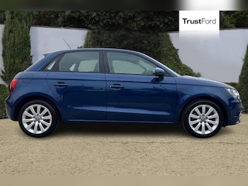 Used Audi A1 2013 for sale - 76290326: Photo