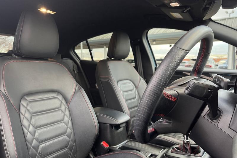 Used Ford Focus 2022 for sale - 77128253: Photo 17