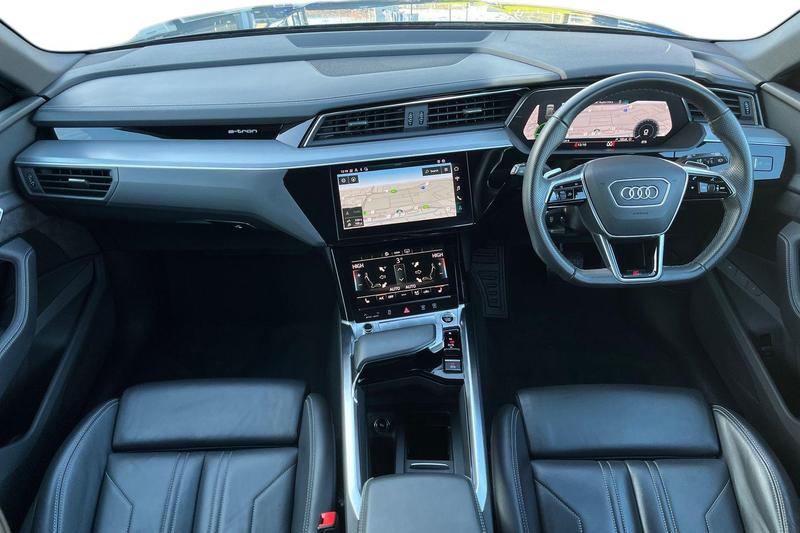 Used Audi e-tron 2021 for sale - 76782209: Photo 10