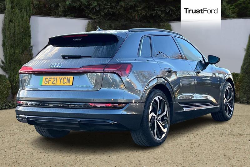 Used Audi e-tron 2021 for sale - 76782209: Photo 4