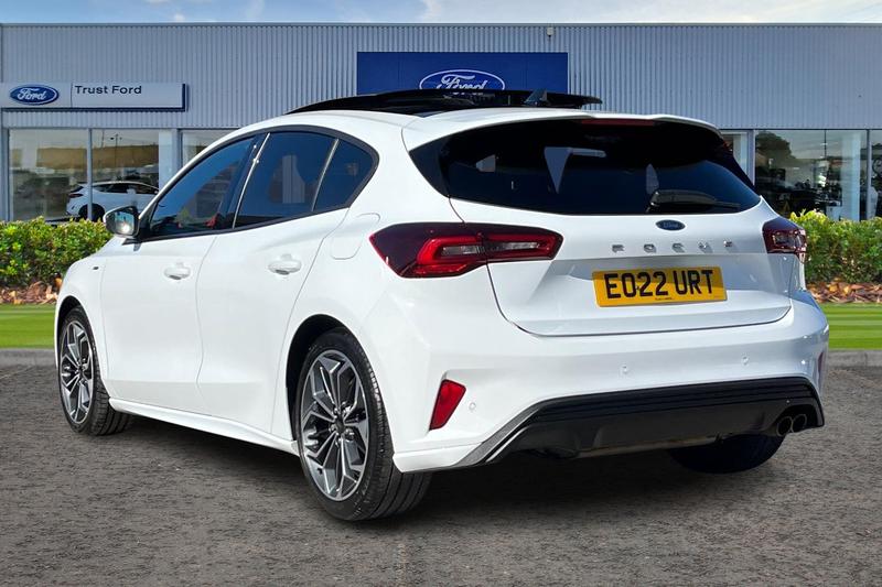 Used Ford Focus 2022 for sale - 76631387: Photo 2