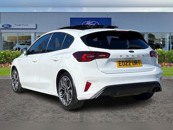 Used Ford Focus 2022 for sale - 76631387: Photo