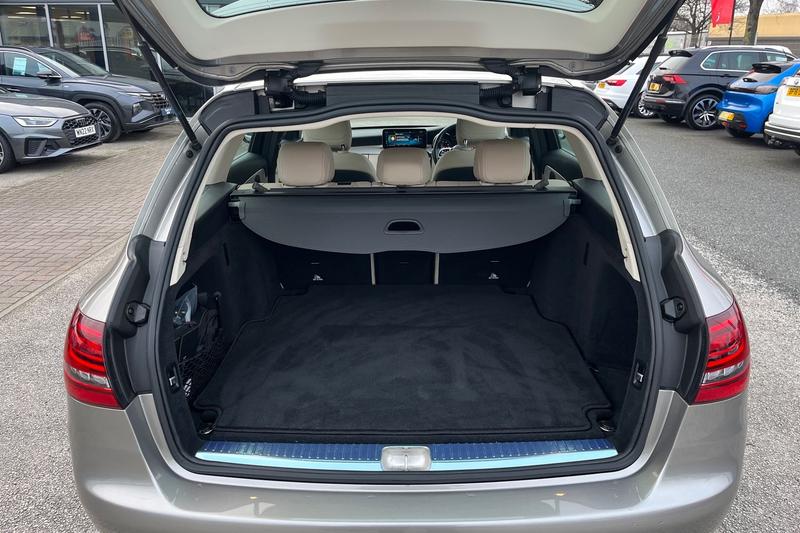 Used Mercedes-Benz C Class 2021 for sale - 77071525: Photo 21