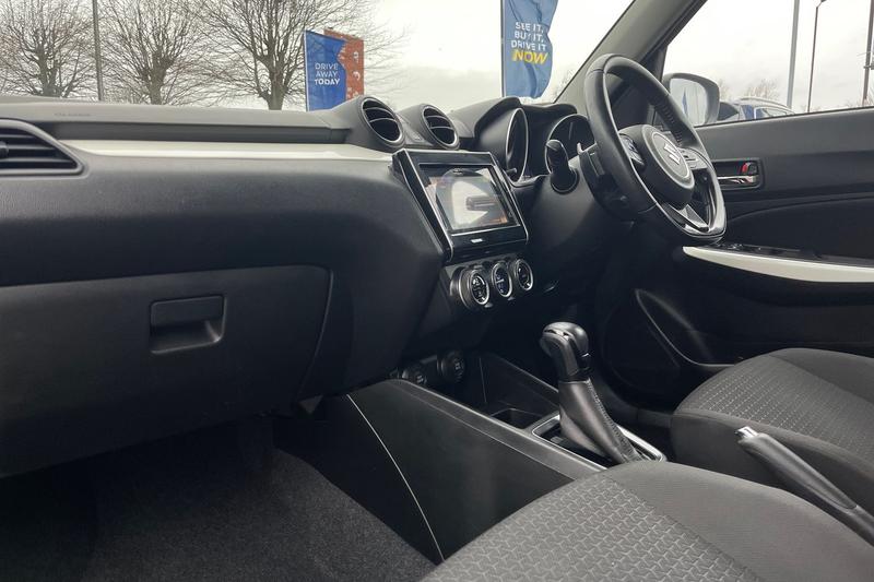 Used Suzuki Swift 2018 for sale - 77672561: Photo 18