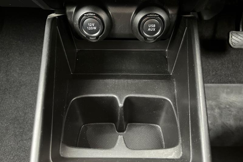 Used Suzuki Swift 2018 for sale - 77672561: Photo 33