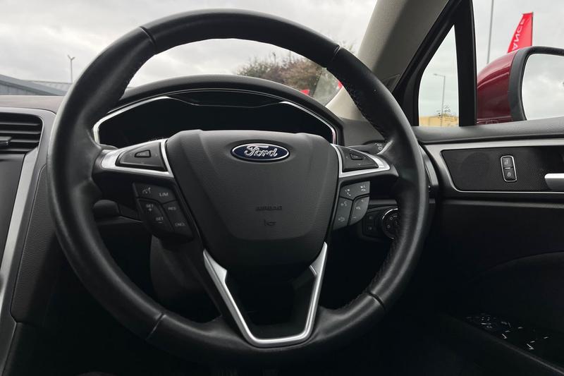 Used Ford Mondeo 2016 for sale - 76222664: Photo 12