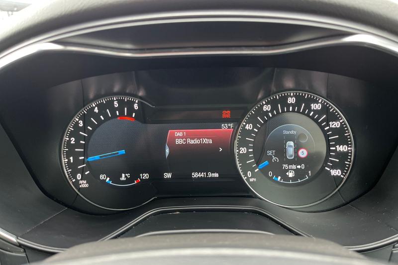 Used Ford Mondeo 2016 for sale - 76222664: Photo 13