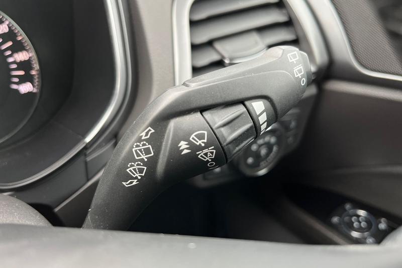 Used Ford Mondeo 2016 for sale - 76222664: Photo 15