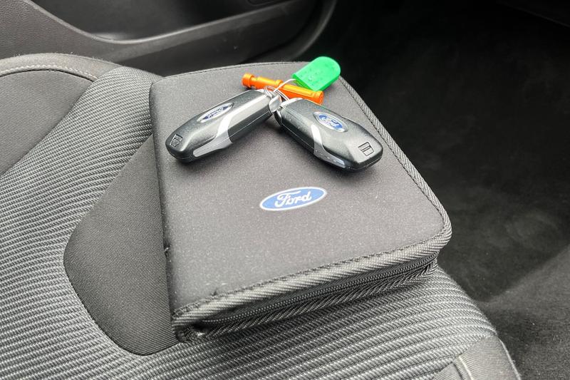 Used Ford Mondeo 2016 for sale - 76222664: Photo 22