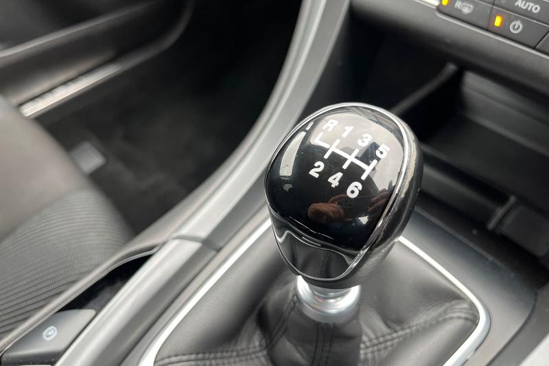 Used Ford Mondeo 2016 for sale - 76222664: Photo 34