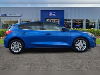 Used Ford Focus 2020 for sale - 76184370: Photo 3
