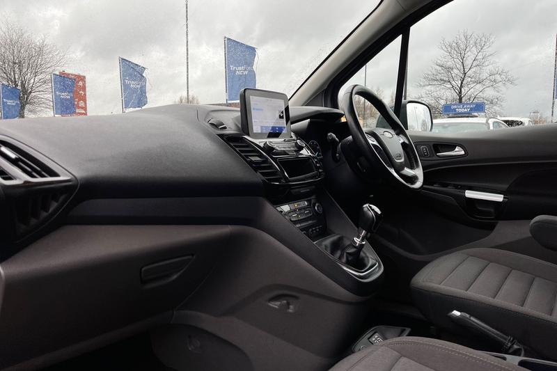 Used Ford Grand Tourneo Connect 2019 for sale - 76949174: Photo 18
