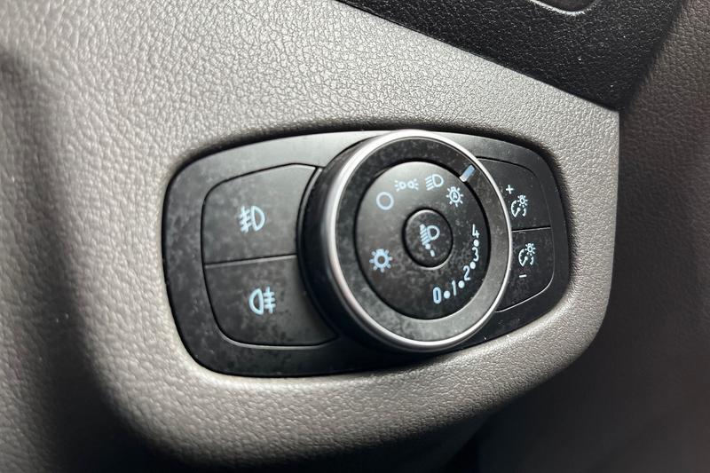 Used Ford Grand Tourneo Connect 2019 for sale - 76949174: Photo 25