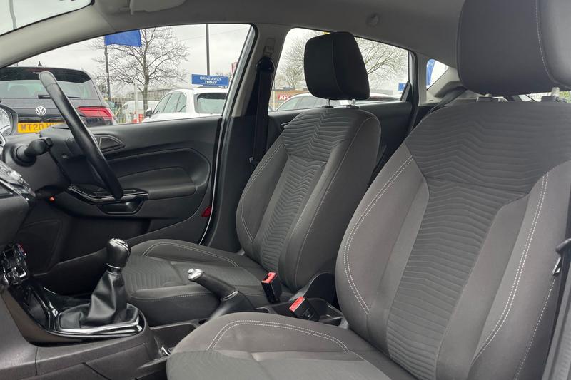 Used Ford Fiesta 2017 for sale - 77613653: Photo 19