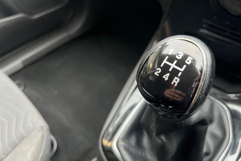 Used Ford Fiesta 2017 for sale - 77613653: Photo 34