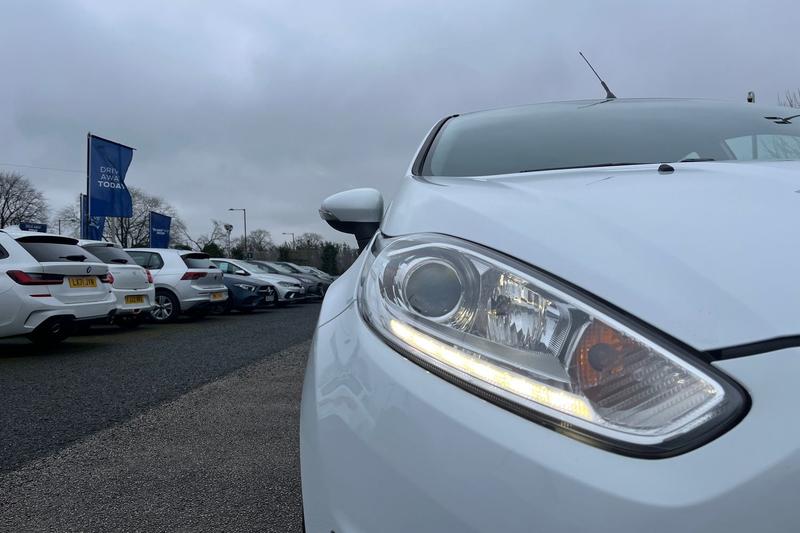 Used Ford Fiesta 2017 for sale - 77613653: Photo 40