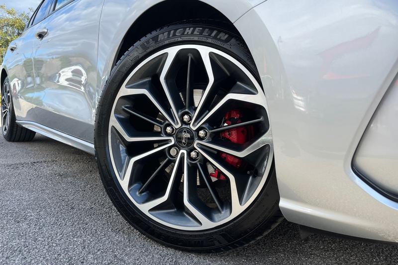 Used Ford Focus 2024 for sale - 76344384: Photo 8