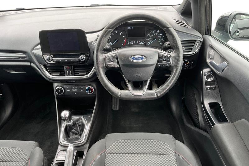 Used Ford Fiesta 2018 for sale - 77248785: Photo 11