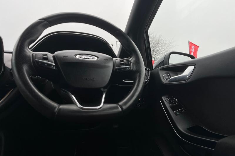 Used Ford Fiesta 2018 for sale - 77248785: Photo 12