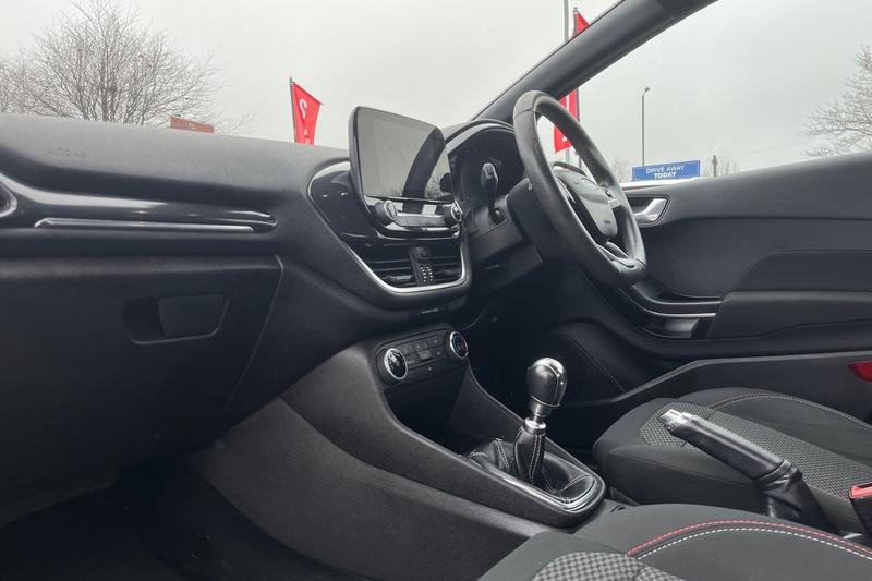 Used Ford Fiesta 2018 for sale - 77248785: Photo 18