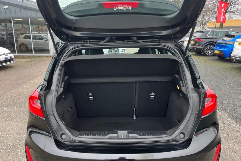 Used Ford Fiesta 2018 for sale - 77248785: Photo 21