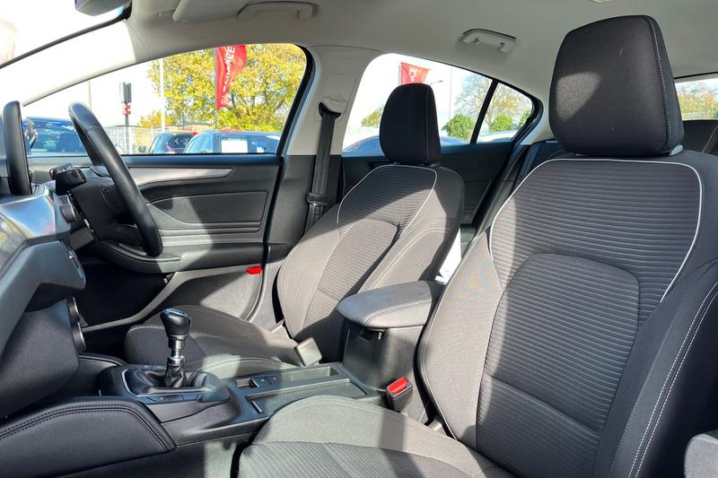 Used Ford Focus 2019 for sale - 76389608: Photo 19