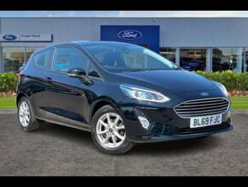 2019 - 1.0 EcoBoost Zetec Navigation 3dr ** Sync 3 - USB / Bluetooth Connection **