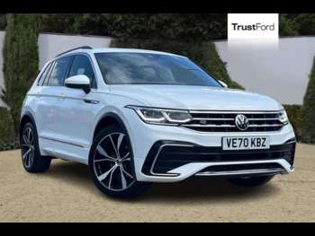 2020 - 1.5 TSI 150 R-Line 5dr DSG ** Touch Screen Navigation - Front & Rear Parkin