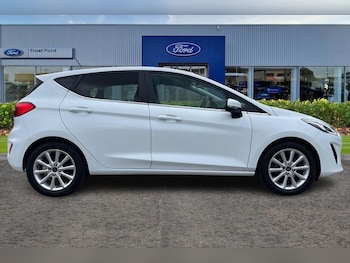 Used Ford Fiesta 2018 for sale - 78644176: Photo
