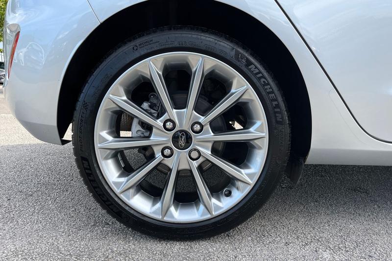 Used Ford Fiesta 2018 for sale - 76255336: Photo 8