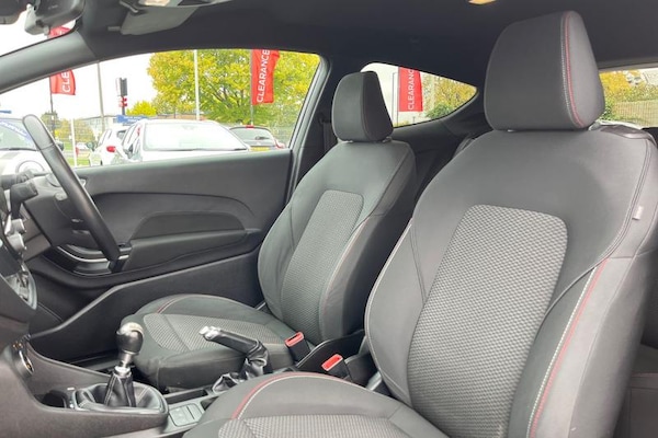 Used Ford Fiesta 2018 for sale - 76222564: Photo 19