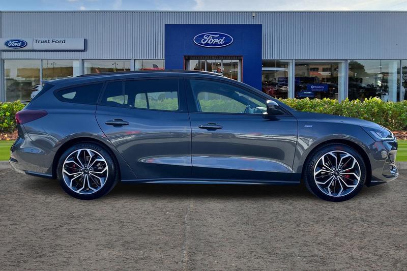 Used Ford Focus 2024 for sale - 76382119: Photo 3