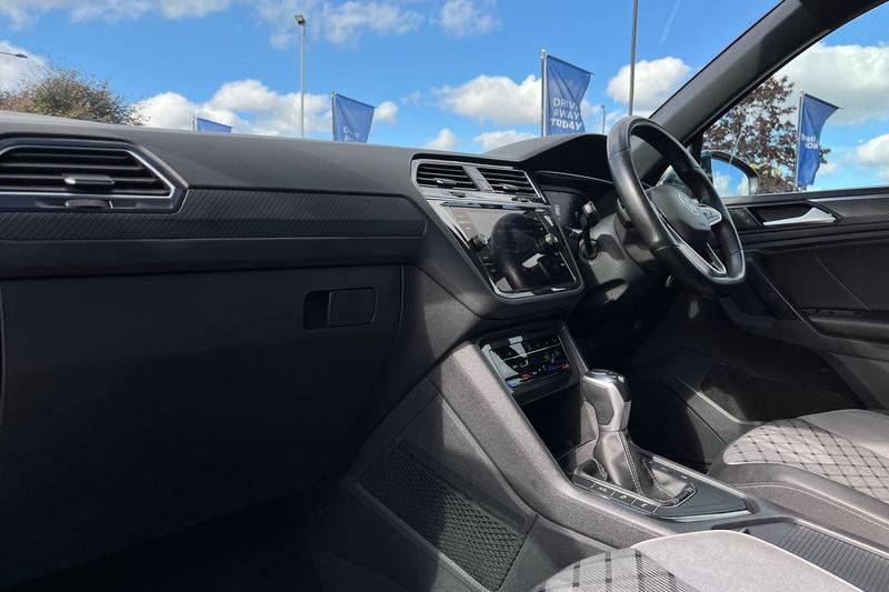 Used Volkswagen Tiguan 2021 for sale - 76117445: Photo 18