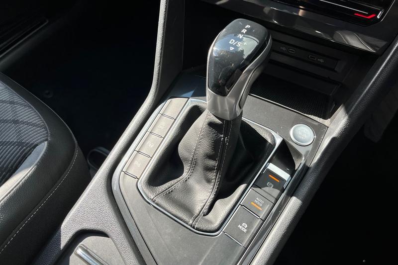 Used Volkswagen Tiguan 2021 for sale - 76117445: Photo 35