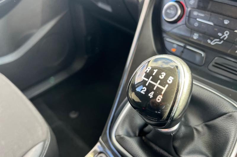 Vehicle 33