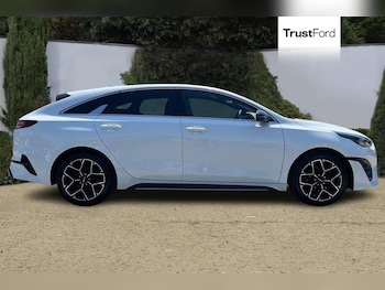Used Kia Pro Ceed 2024 for sale - 79408198: Photo