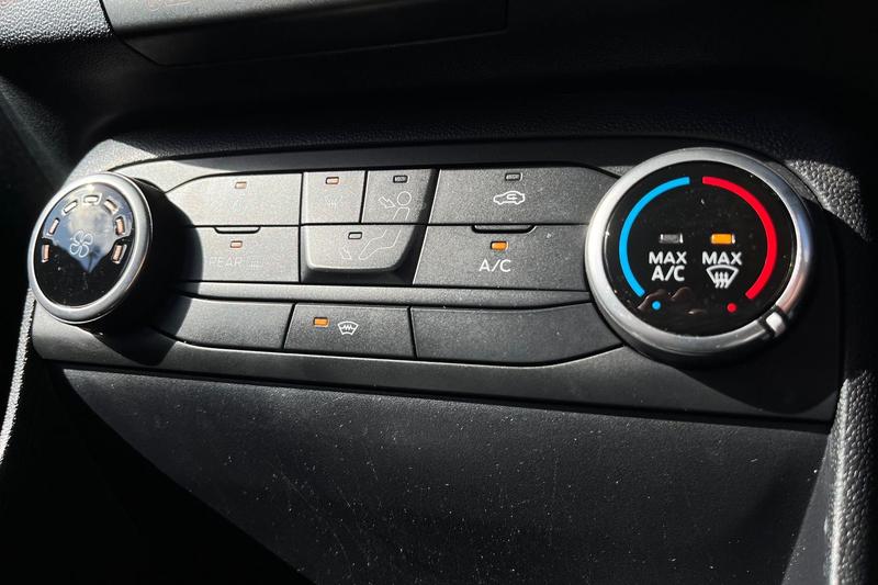 Used Ford Fiesta 2023 for sale - 78109399: Photo 31